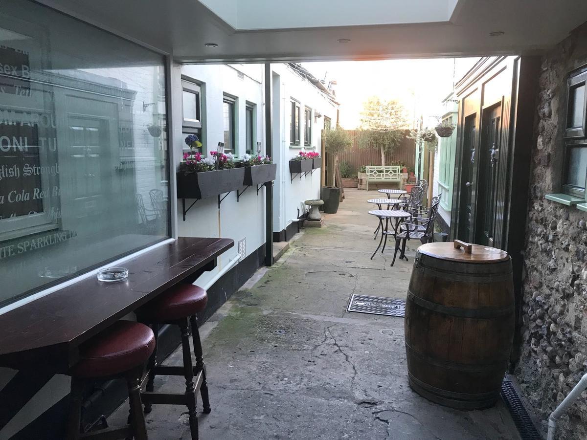 The Claremont Inn Bognor Regis Exterior foto